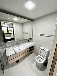 The Lakefront Residences (D22), Condominium #573966101